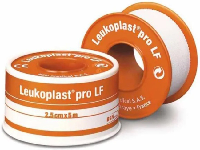 CEROTTO CHIRURGICO MEDICATO IN ROCCHETTO LEUKOPLAST PRO LF CON OSSIDO DI ZINCO 2,5X500 CM - famajoy.it